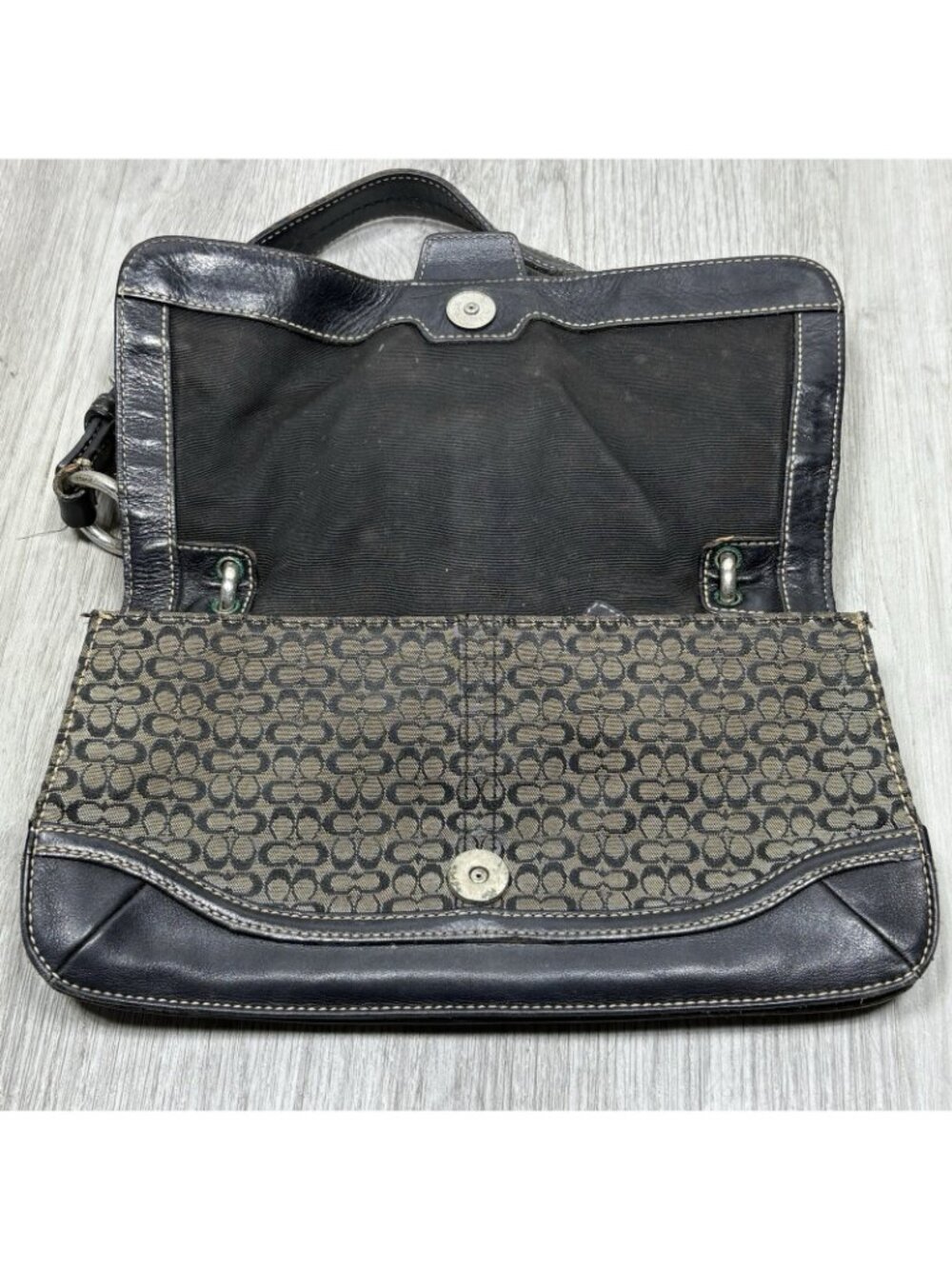 Vintage Coach Y2K Black/Gray Signature Canvas Soho Shoulder Bag 7075 - Picture 3 of 11